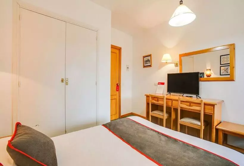 Standaard Driepersoonskamer, Hostal La Posada
