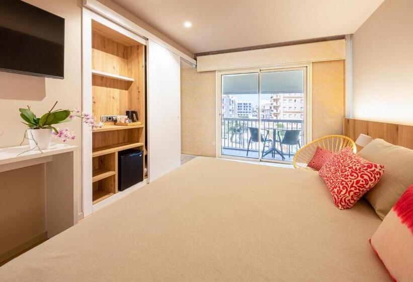 חדר דלוקס, Maritim