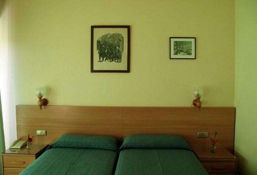 Номер Стандарт Индивидуальный, Martinez