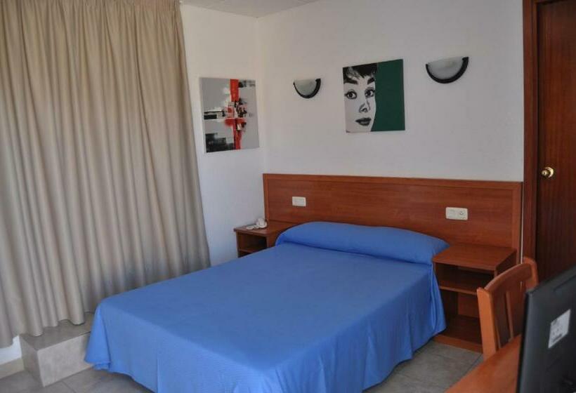 이코노미 룸, Nautilus