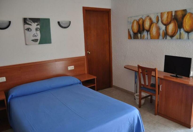 스탠다드 싱글 룸, Nautilus