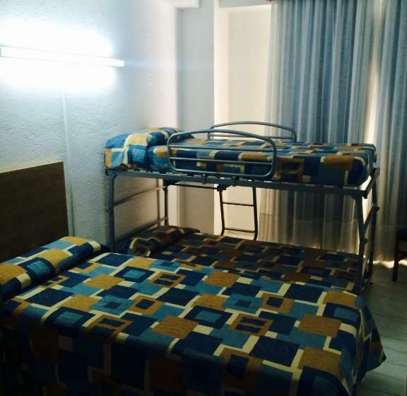 패밀리 룸 공용 욕실, Nautilus