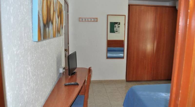 스탠다드 싱글 룸, Nautilus