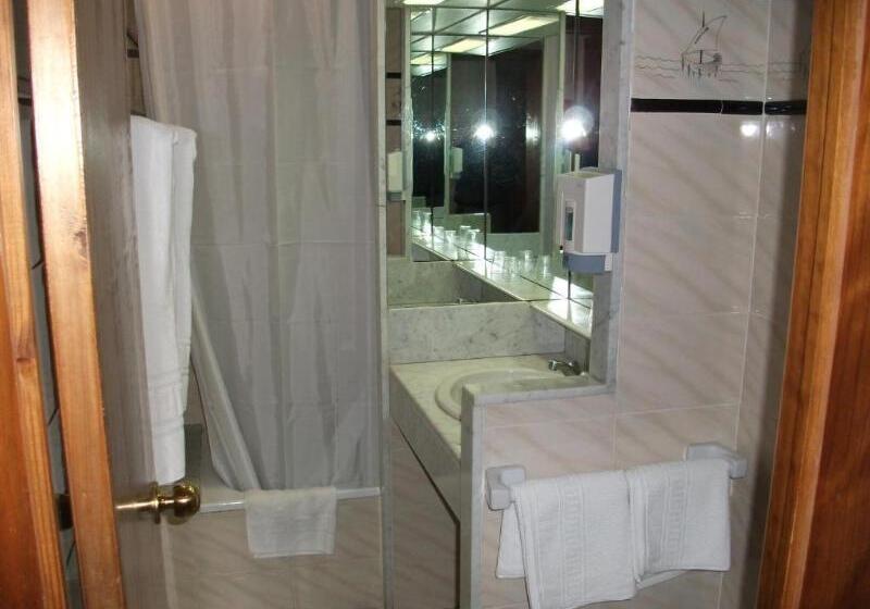 스탠다드 룸, Nautilus