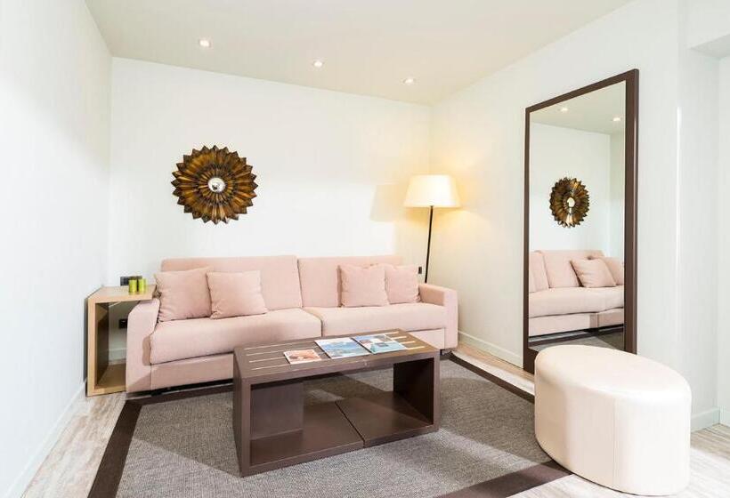 جناح مطلّ علي البحر, & Spa Terraza 4 Sup