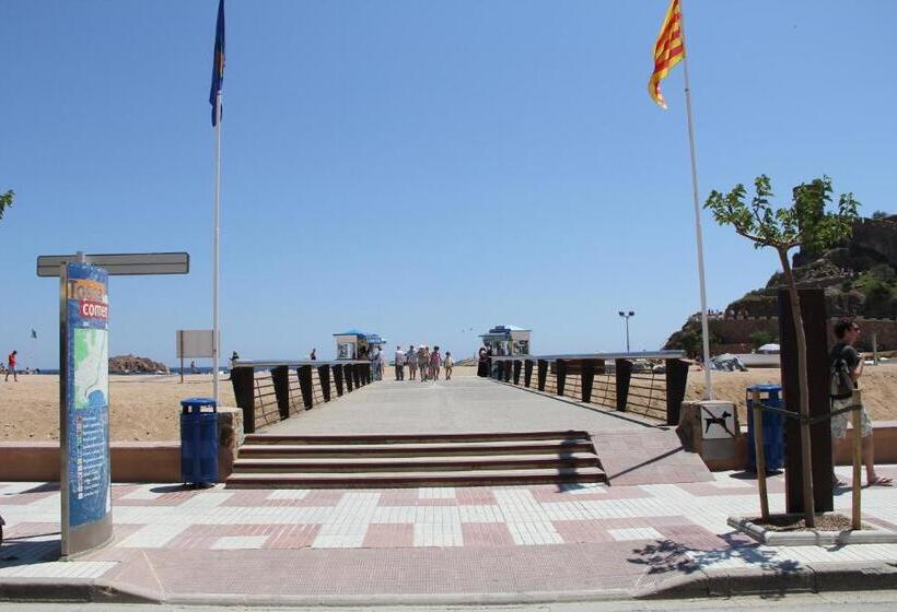 غرفة قياسية مطلّة علي البحر, Victoria