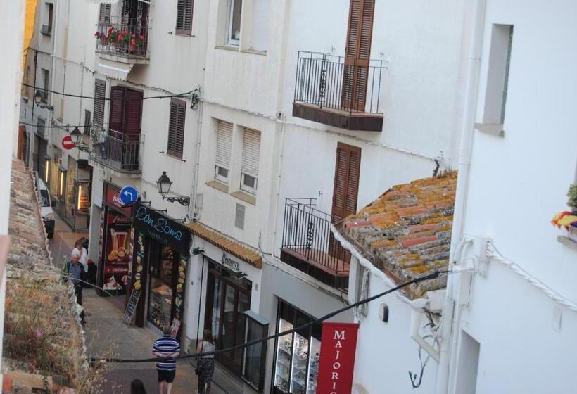 غرفة قياسية رباعية, Victoria