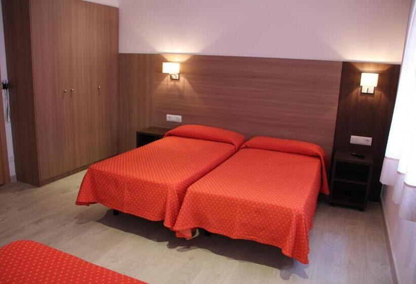 غرفة قياسية رباعية, Victoria