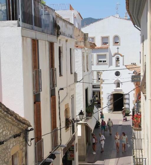 غرفة قياسية, Victoria