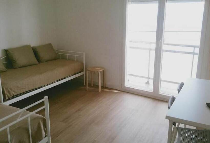 חדר משפחתי נוף לים, Vila De Premiá