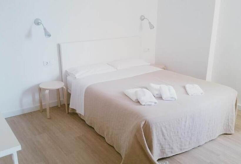 חדר משפחתי נוף לים, Vila De Premiá