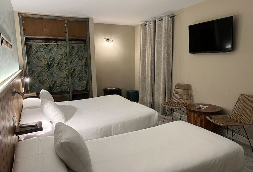 Номер Стандарт Трехместный, Alameda Hostal Boutique