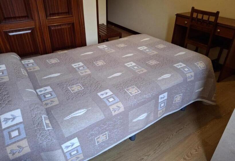 غرفة سوبيريور فردية, Capital De Galicia