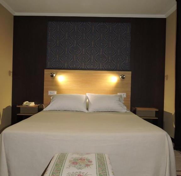 חדר סטנדרט יחיד, Cruceiro Do Monte