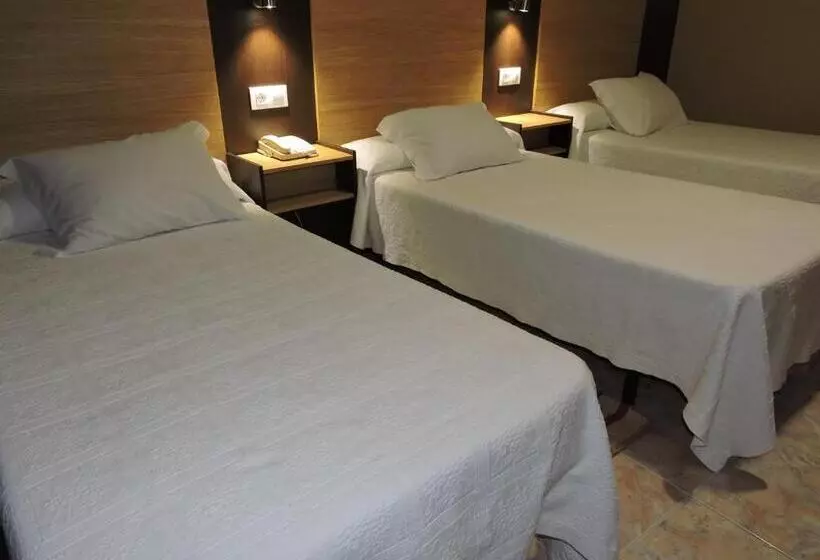 Chambre Familiale, Cruceiro Do Monte