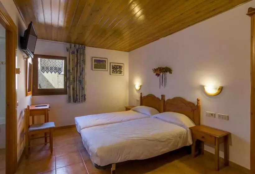 اتاق سوپریور, Hostal Cal Mestre
