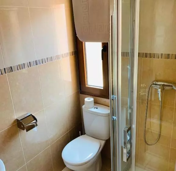 Quarto Estandar, Hostal La Serna