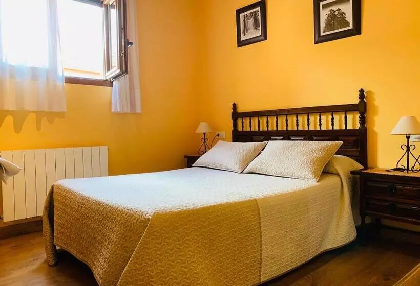 Quarto Estandar, Hostal La Serna