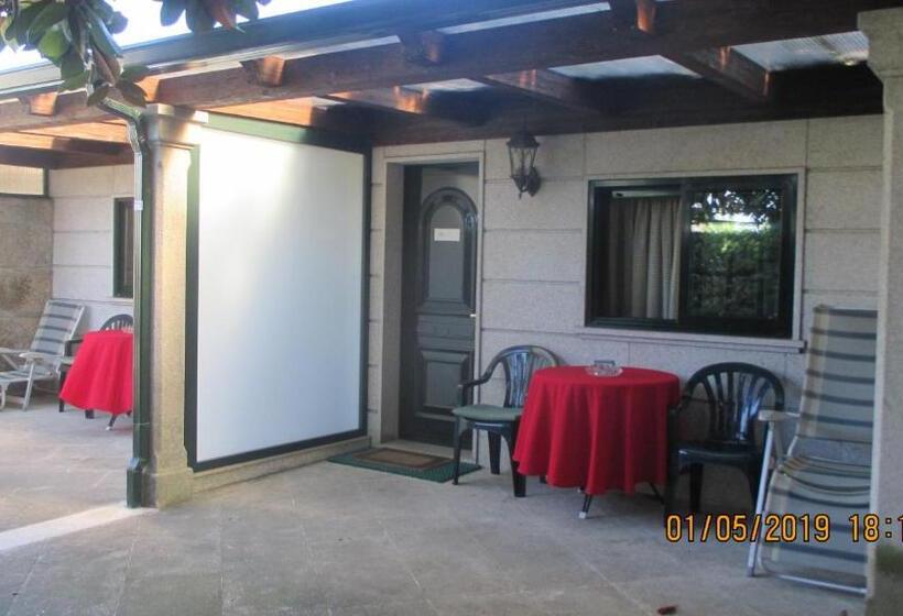 Jakuzili Standart Oda, Playa Samil Vigo