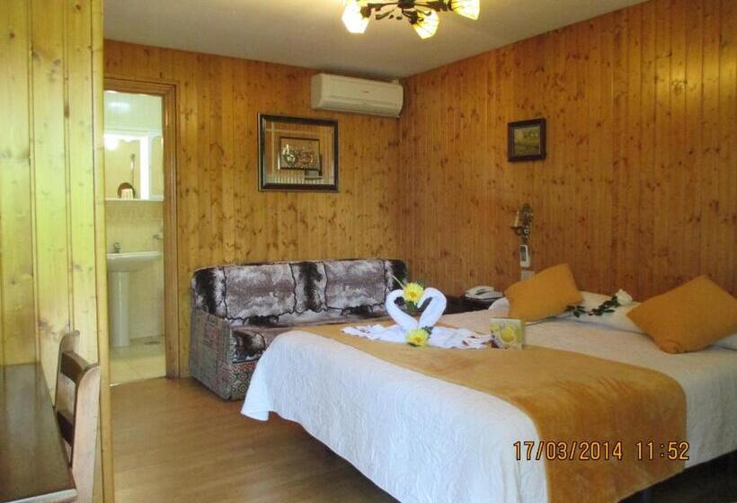 Jakuzili Standart Oda, Playa Samil Vigo