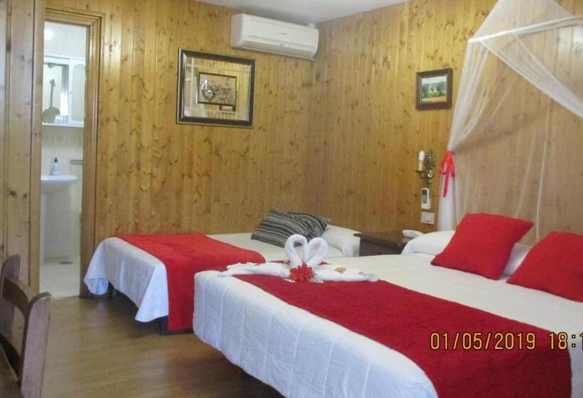 Jakuzili Standart Oda, Playa Samil Vigo