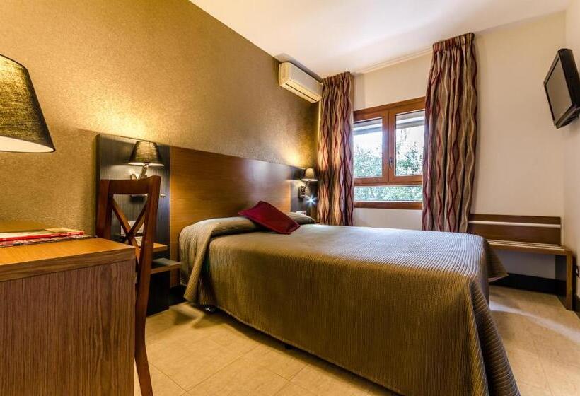 Quarto standart individual, Regio Cadiz