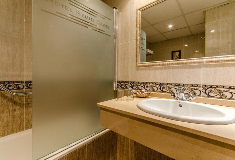スタンダードシングルルーム, Regio Cadiz