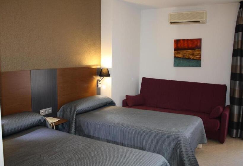 スタンダードトリプルルーム, Regio Cadiz