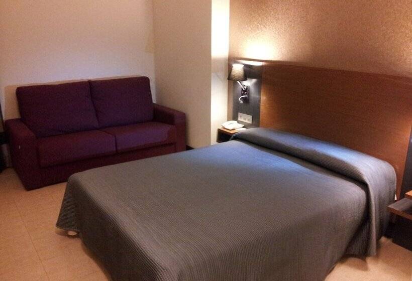 スタンダードトリプルルーム, Regio Cadiz