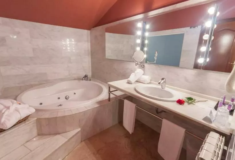 Suite Bjergudsigt, Spa Sinagoga