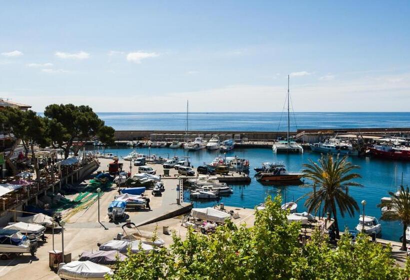 Номер Стандарт Вид на Море с Балконом, Hostal Cala Ratjada