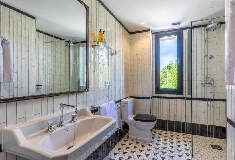 スタンダードルーム, Hoposa Cultural Boutique