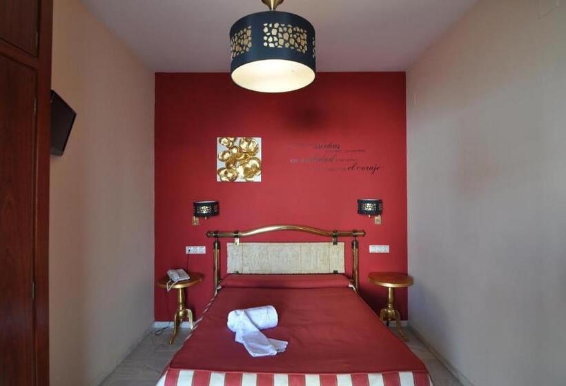 اتاق استاندارد, Hostal La Fuente