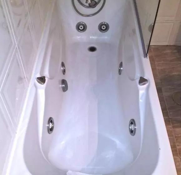 スイート, Hostal La Fuente