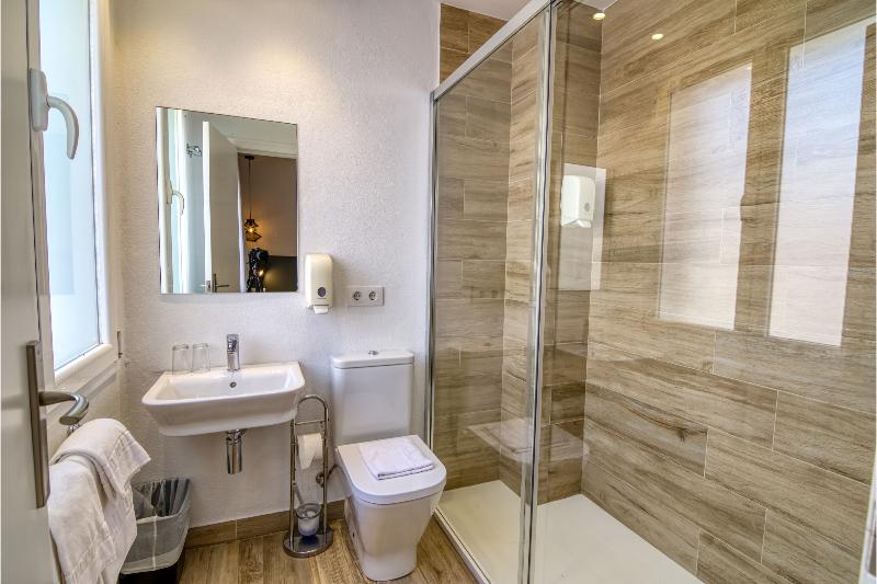 غرفة قياسية, Hostal La Isla