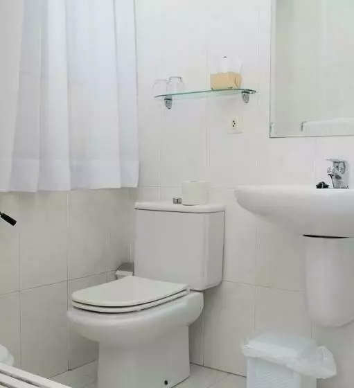 Cameră Standard, Brisa