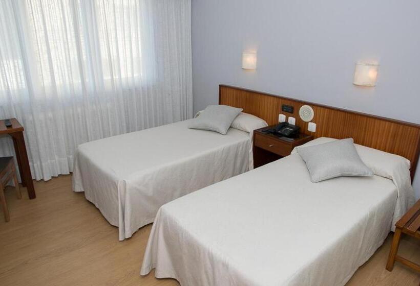 اتاق استاندارد با چشمانداز دریا, Brisa