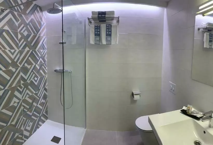 اتاق لوکس با چشم‌انداز استخر, Brisa  Adults Only