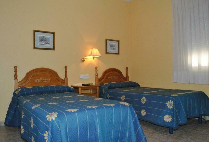 スタンダードルーム, Hostal Rey Teodomiro