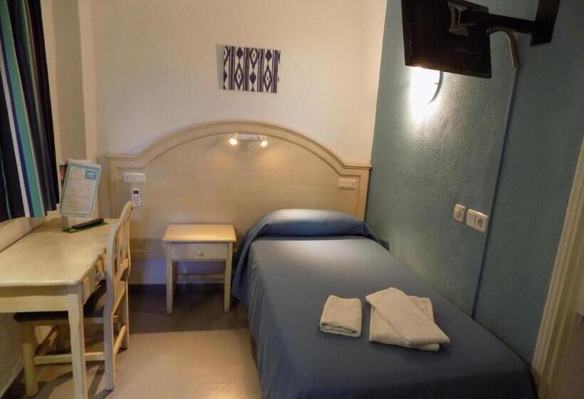 غرفة قياسية فردية حمام مشترك, Hostal Villa Maruja