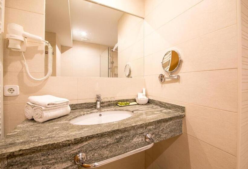 컴포트 룸 사이드 바다 뷰, Los Geranios