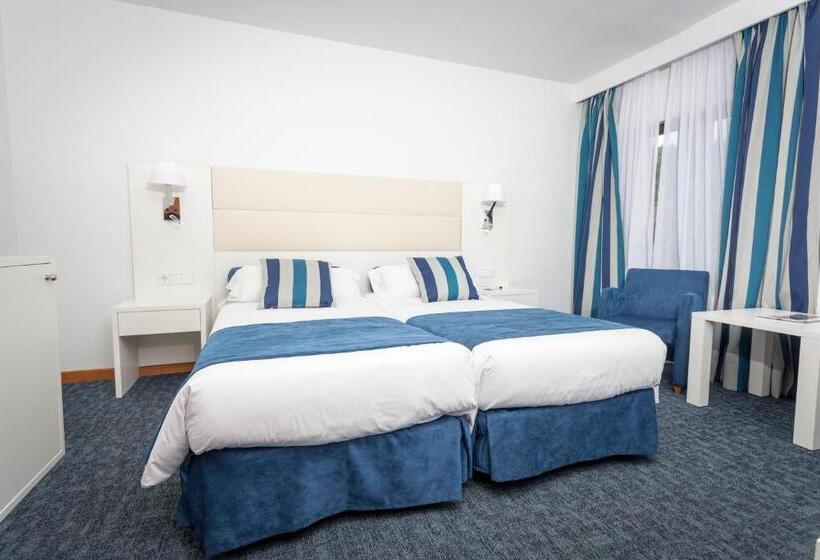 이코노미 룸, Los Geranios