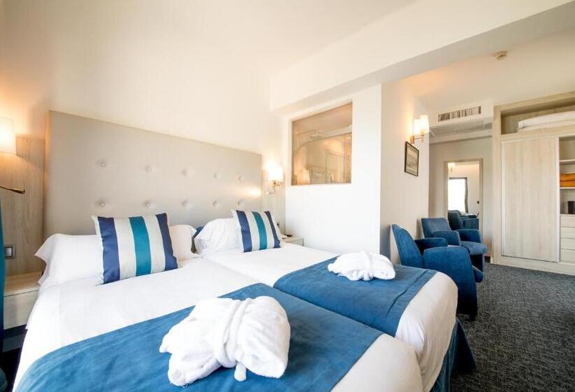 발코니가 있는 바다 전망 수피리어 룸, Los Geranios