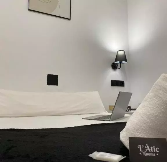 اتاق سوپریور, Làtic Rooms
