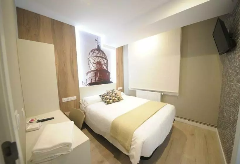 اتاق استاندارد یک نفره, Rio Sil Carballo