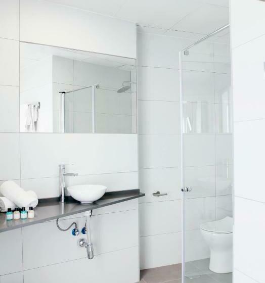 اتاق استاندارد یک نفره, San Remo