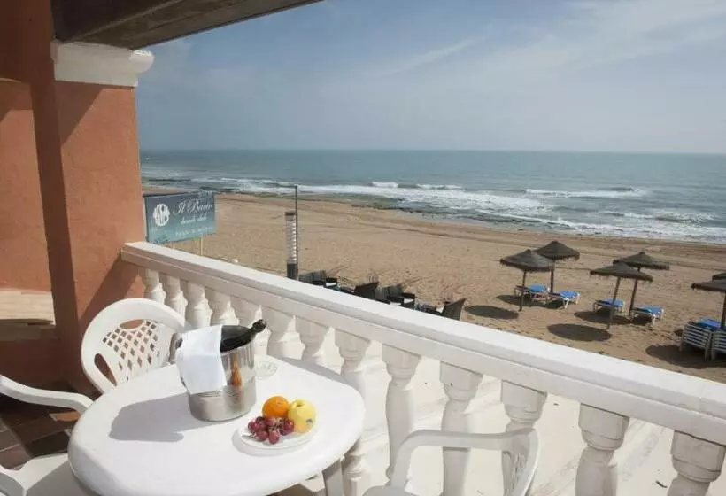 آپارتمان 1 خوابه با چشم‌انداز, Lloyds Beach Club