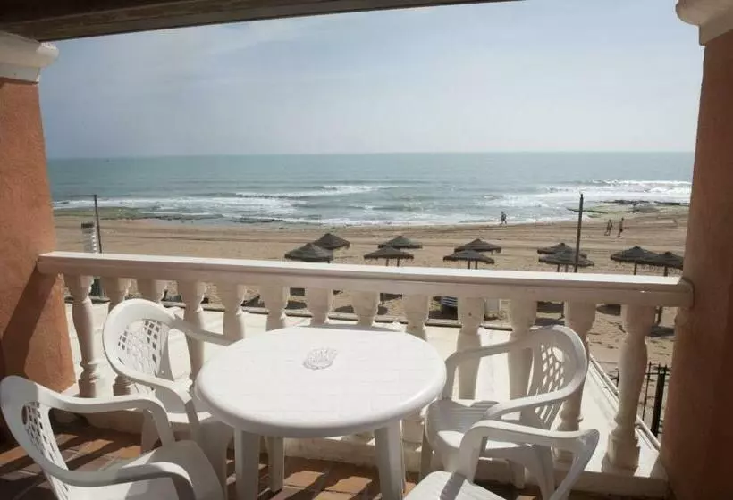 آپارتمان 1 خوابه با چشم‌انداز, Lloyds Beach Club