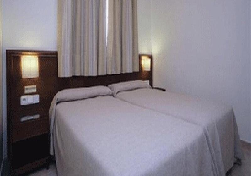 آپارتمان 2 خوابه, Lloyds Beach Club