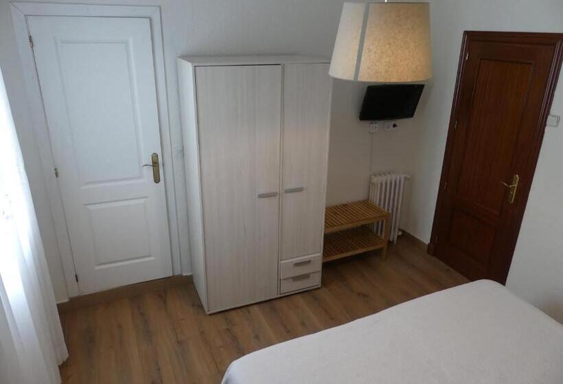 اتاق استاندارد, Hostal America